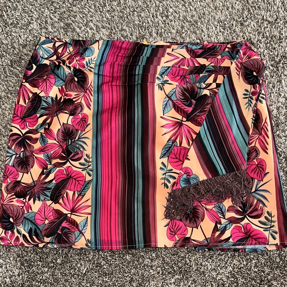 Vici Pink and Black Floral Mini Skirt